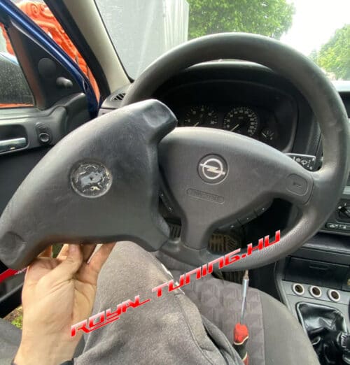 opel legzsakfedel