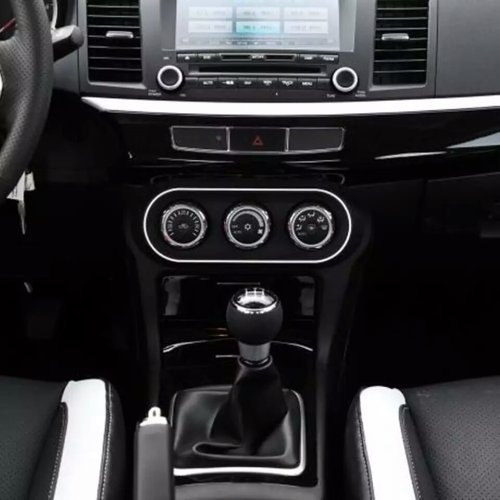 Mitsubishi váltógomb - Image 4